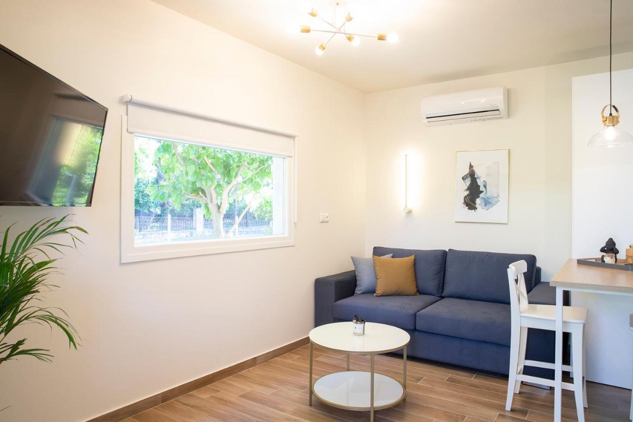 Elena Luxury Living Apartment Paralia Skotinis Exterior photo